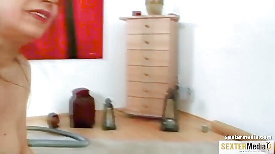 جنیفر بلوند در کتابخ ...