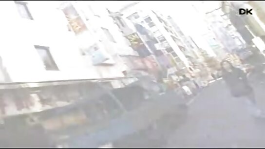 دختر برزیلی با الاغ  ...