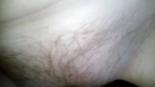 مربی شورت خود را از  ...