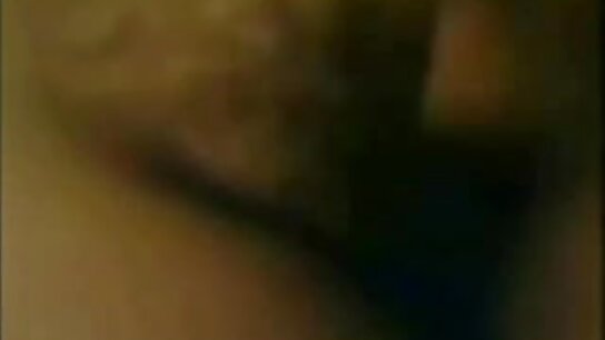 دو لزبین همدیگر را ب ...