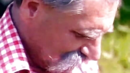 شخص گوزن مانند او دا ...